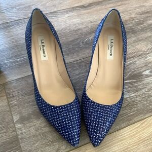 Elegant LK Bennett London Kitten Heel Pump